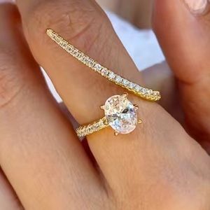 ✨✨18k Open Solitaire Ring✨✨